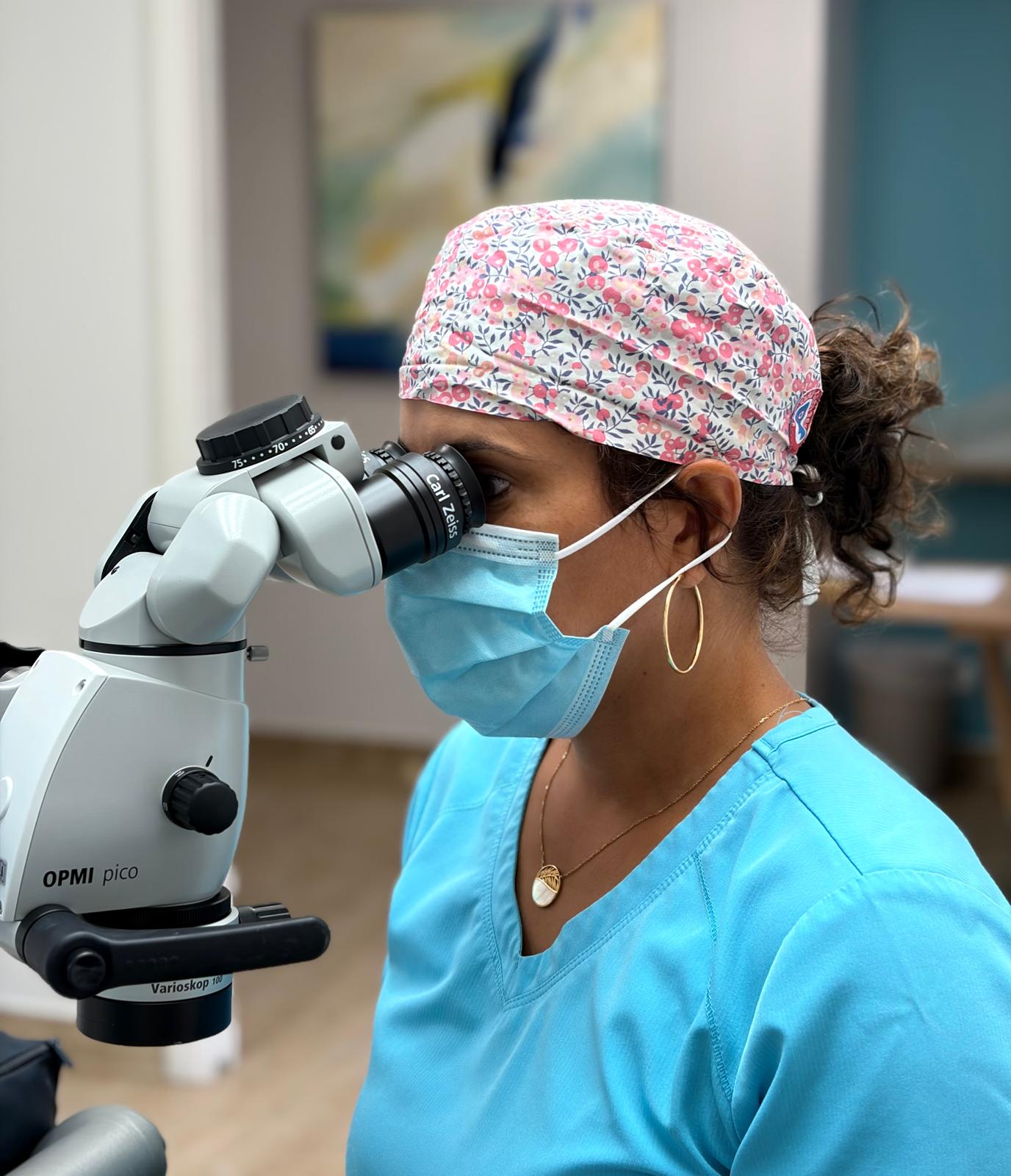 Dr Celia Varanguien en consultation